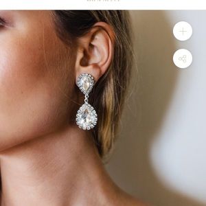 Loren Hope Abba Earrings in Crystal